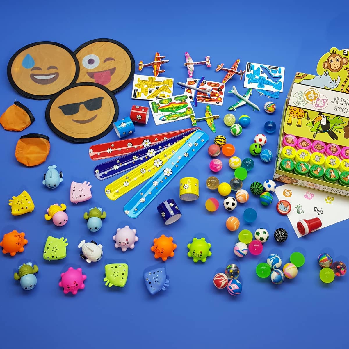 Sparpaket Sommer mit 369 Teilen Spielzeugsortiment für Jungen und Mädchen