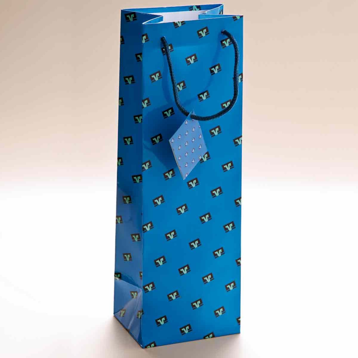 Flaschentuete-im-VR-Bank-Design Geschenktasche