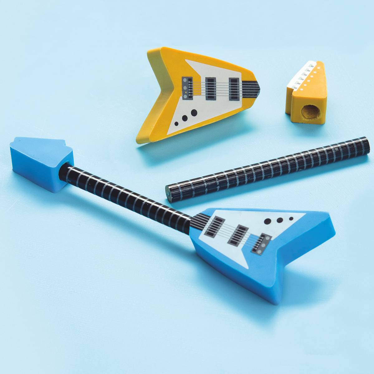 Bleistifte-mit-2-Radiergummis-im-Gitarren-Design Rock-Motiv