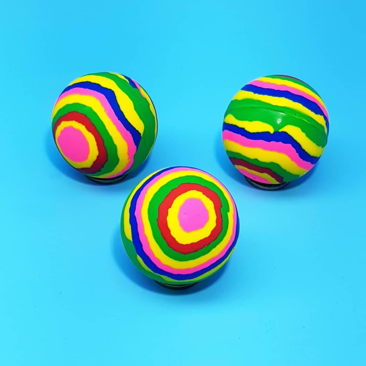 Marmor-Flummis Springbälle im regenbogenähnlichen, marmorierten Design groß XL