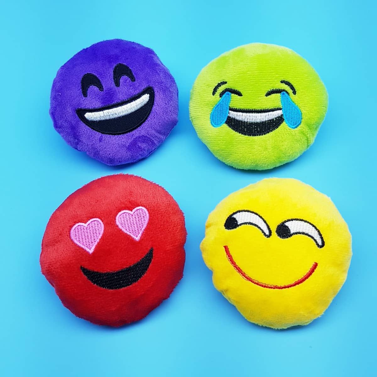 Smiley-Plüsch-Kissen mit lustigen Motiven, bunt gemischt