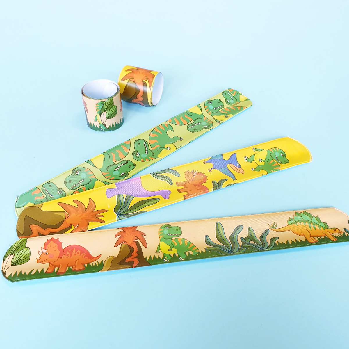 Schnapp-Armbaender-Dinos Schmuck