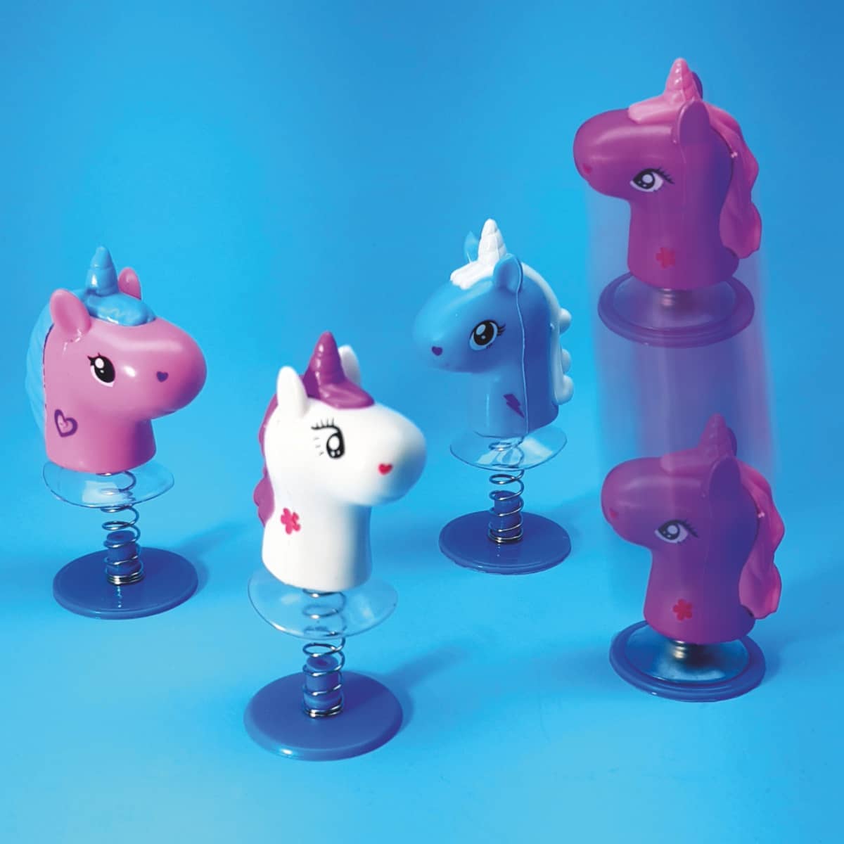 Einhorn-Hüpfer Springende Einhörner Fantasy-World