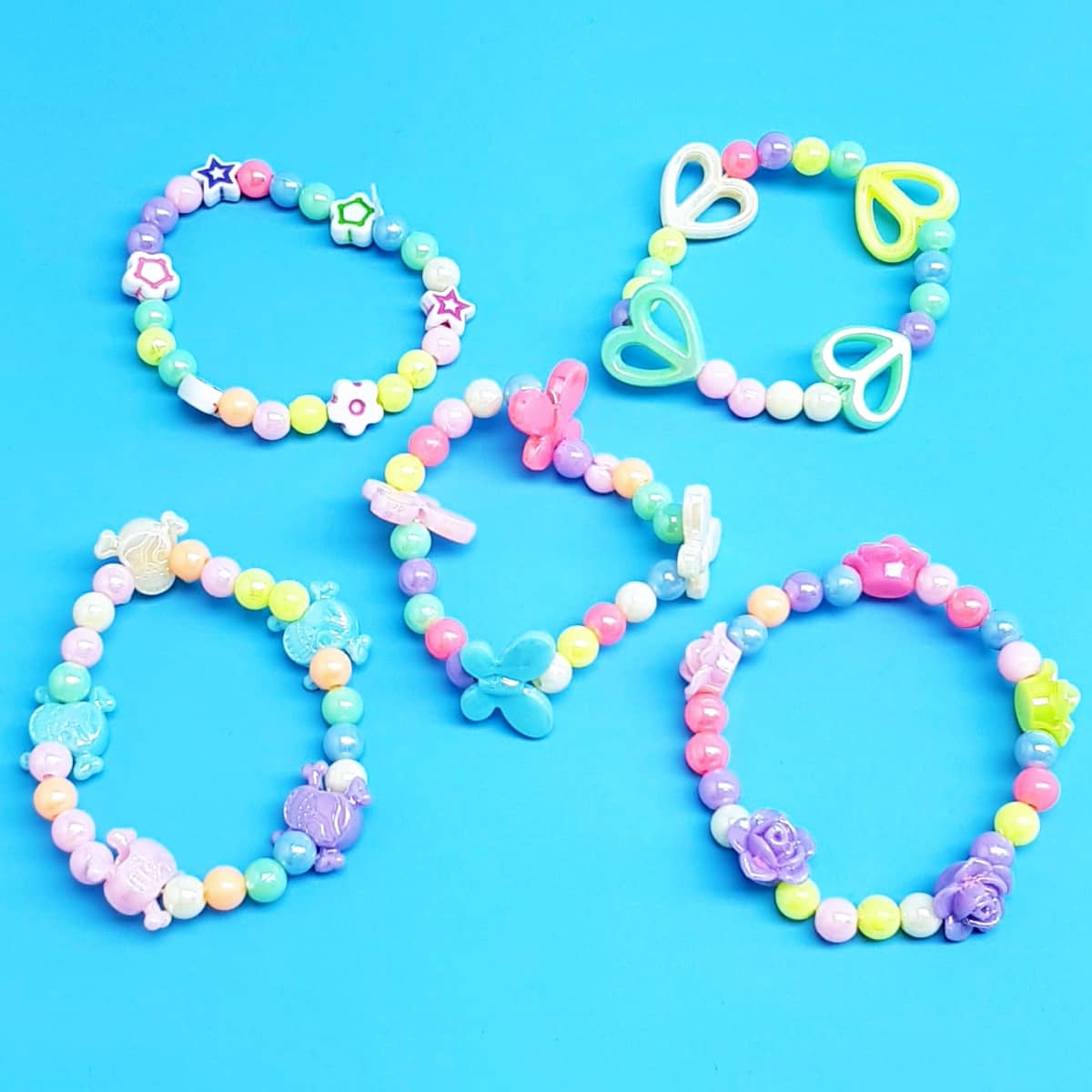 Zauberhafte Perlenarmbänder